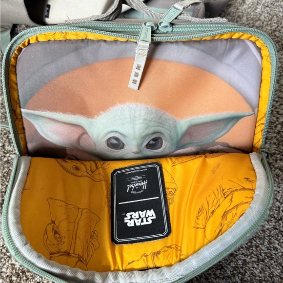 Herschel Supply Company Mandalorian Backpack + Lunchbag - Picture 6 of 7